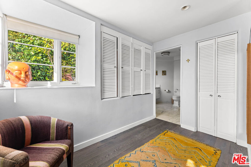 1767 N Orange Grove Avenue - Photo 20
