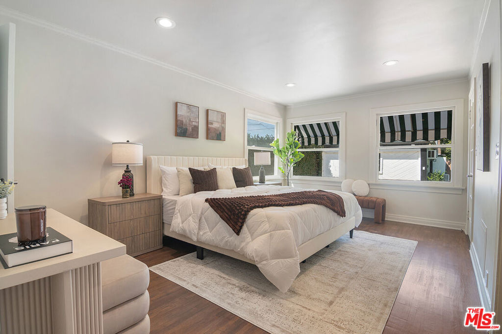 121 S Poinsettia Place - Photo 22
