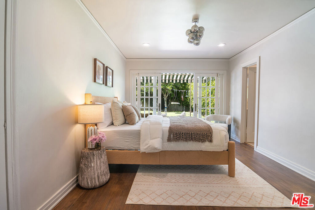 121 S Poinsettia Place - Photo 30