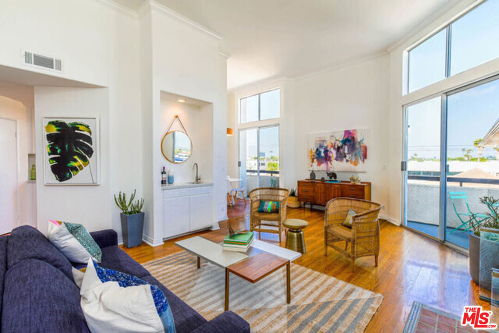 1240 S Corning Street - Photo 5