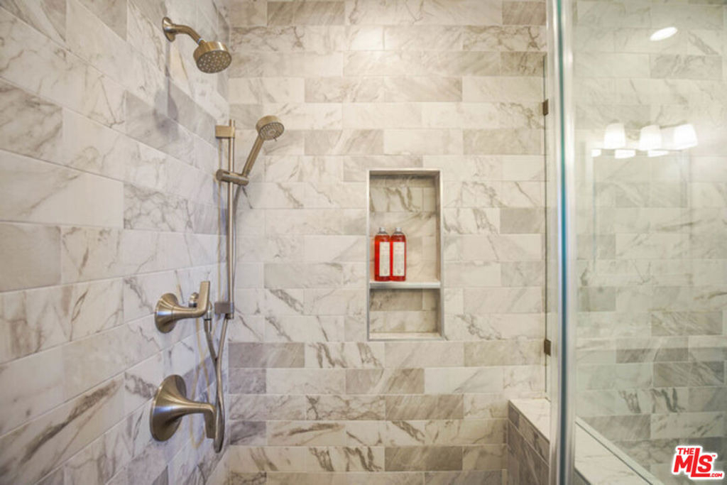 1240 S Corning Street - Photo 20