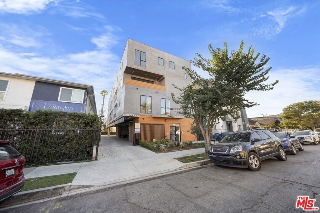 5612 Lexington Avenue - Photo 16