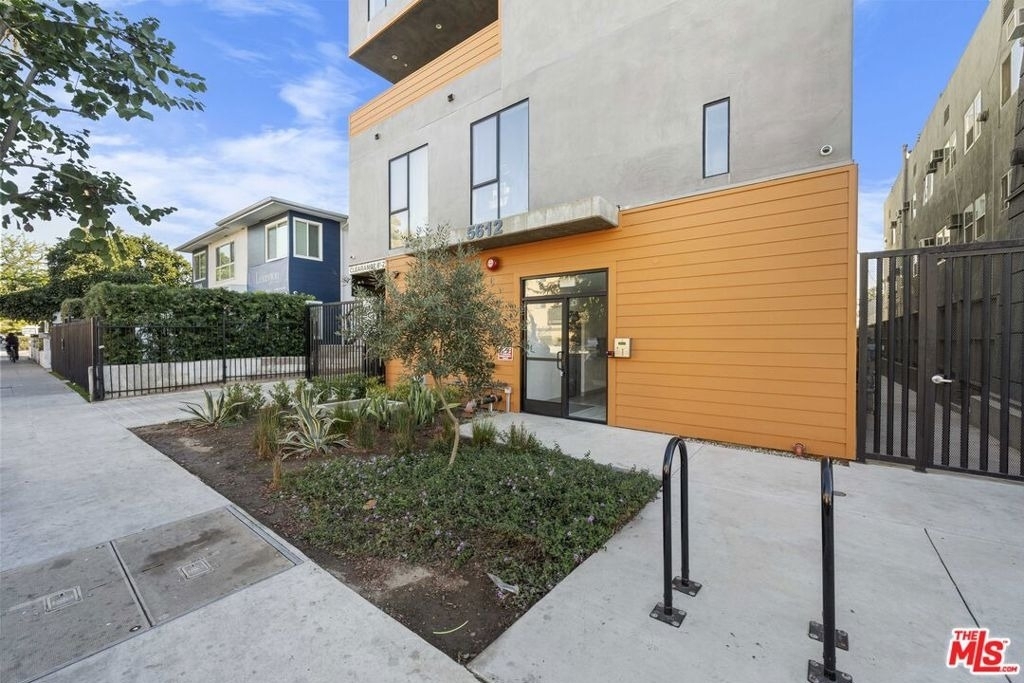 5612 Lexington Avenue - Photo 15