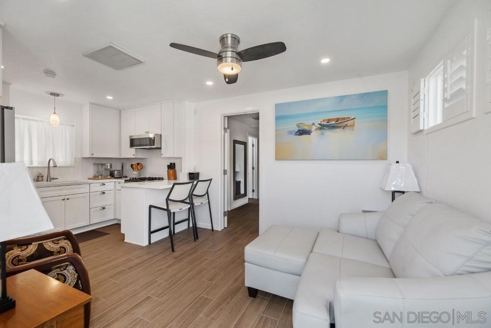 2057 Felspar St - Photo 20