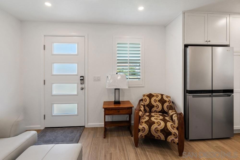 2057 Felspar St - Photo 3