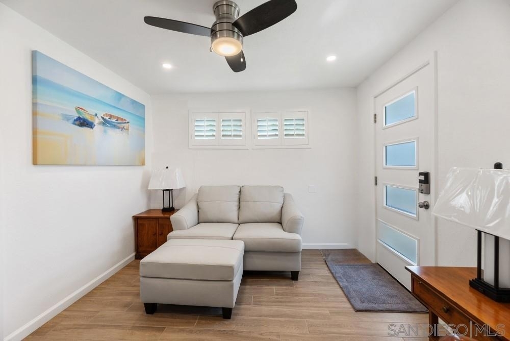 2057 Felspar St - Photo 17