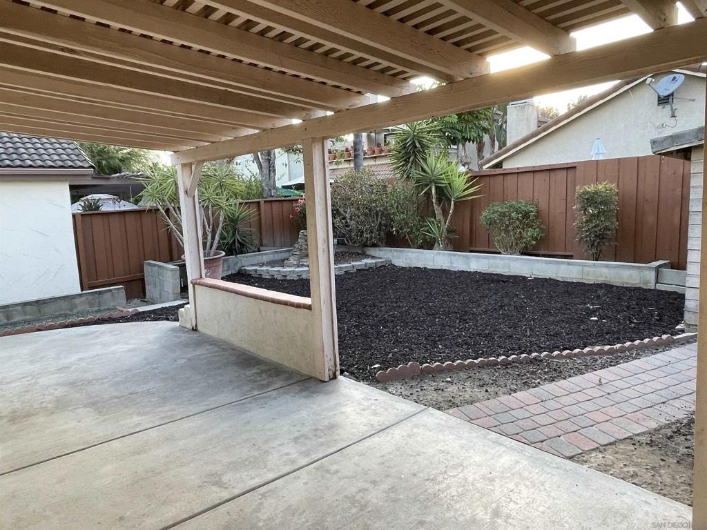 15846 Windrose Way - Photo 24