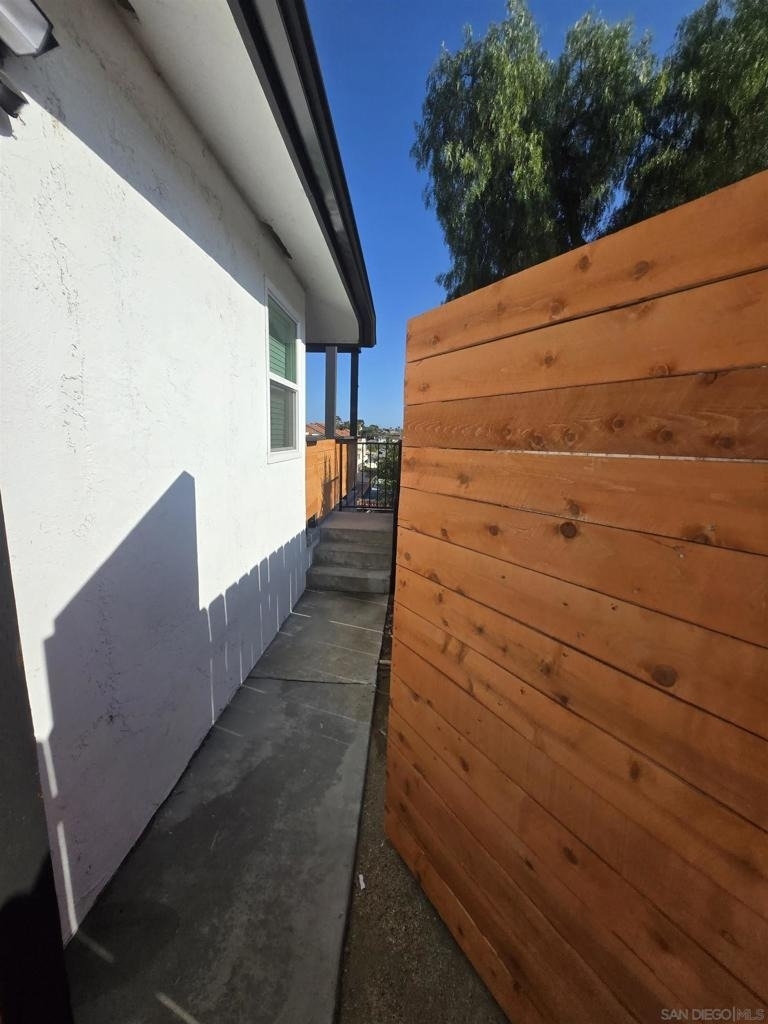 2134 E 5th St - Photo 20
