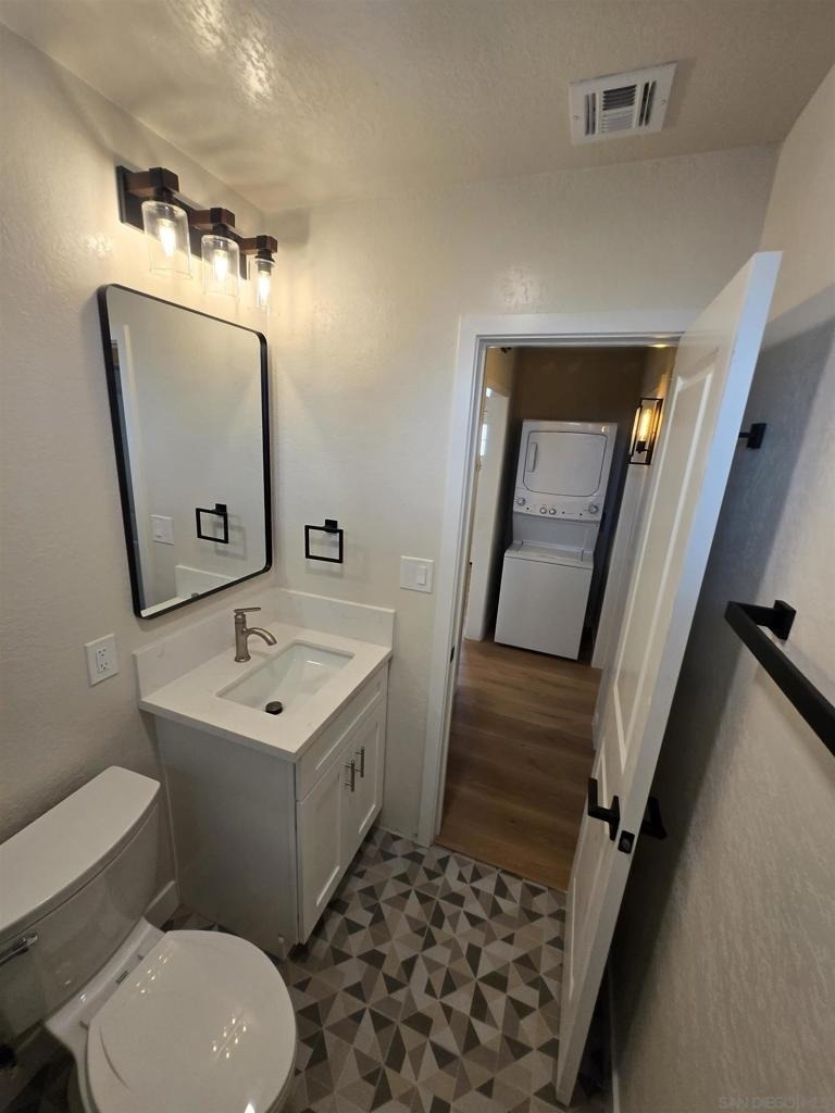 2134 E 5th St - Photo 16