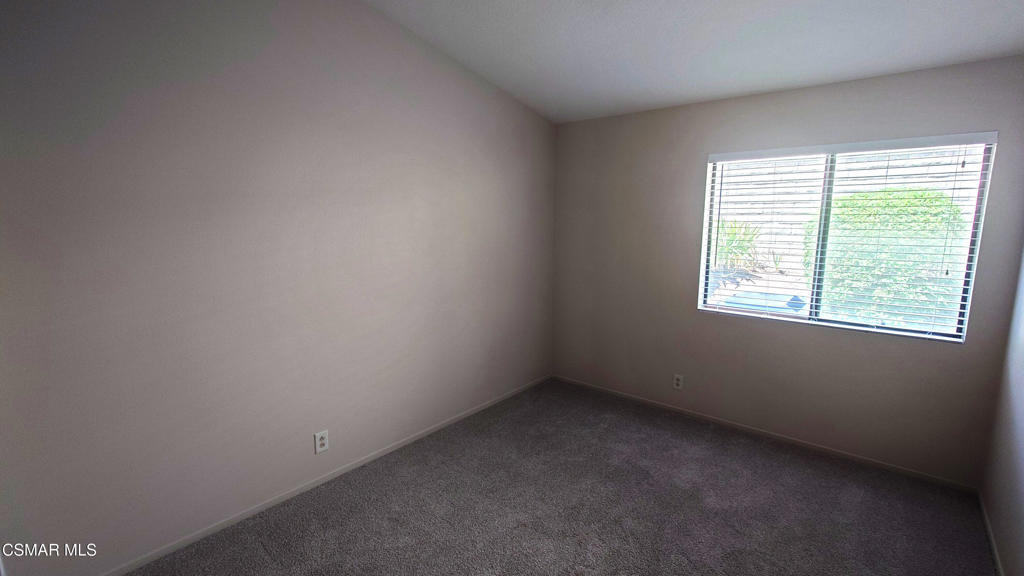2500 Kensington Avenue - Photo 14