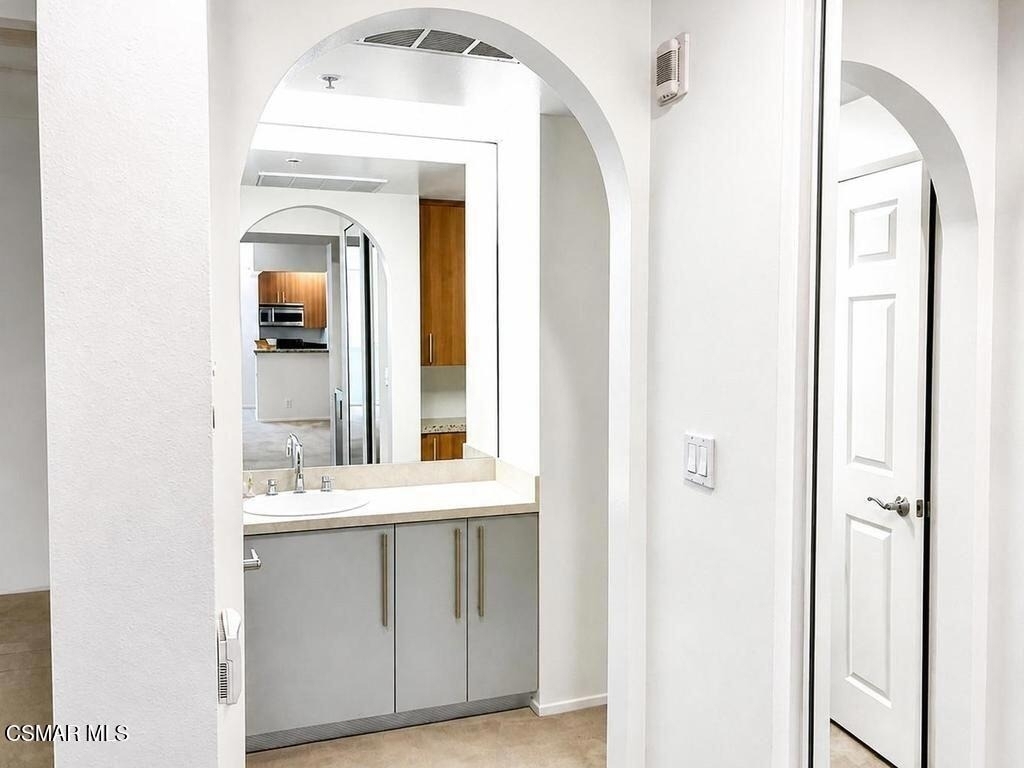 620 Gramercy Place - Photo 36