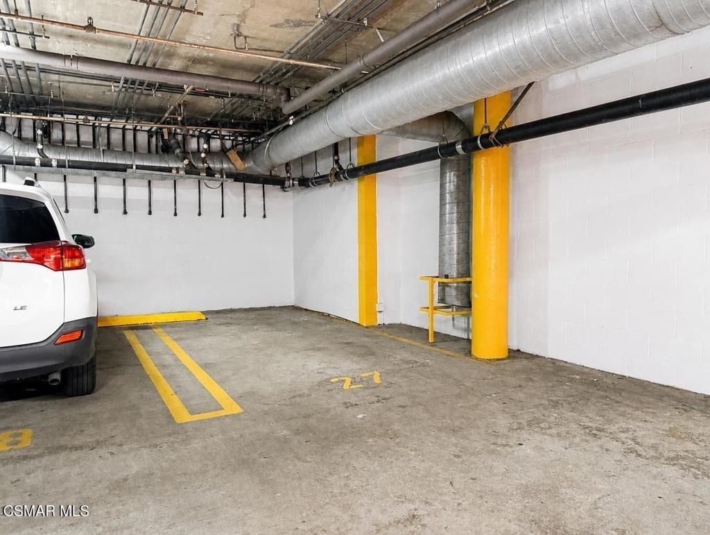 620 Gramercy Place - Photo 40