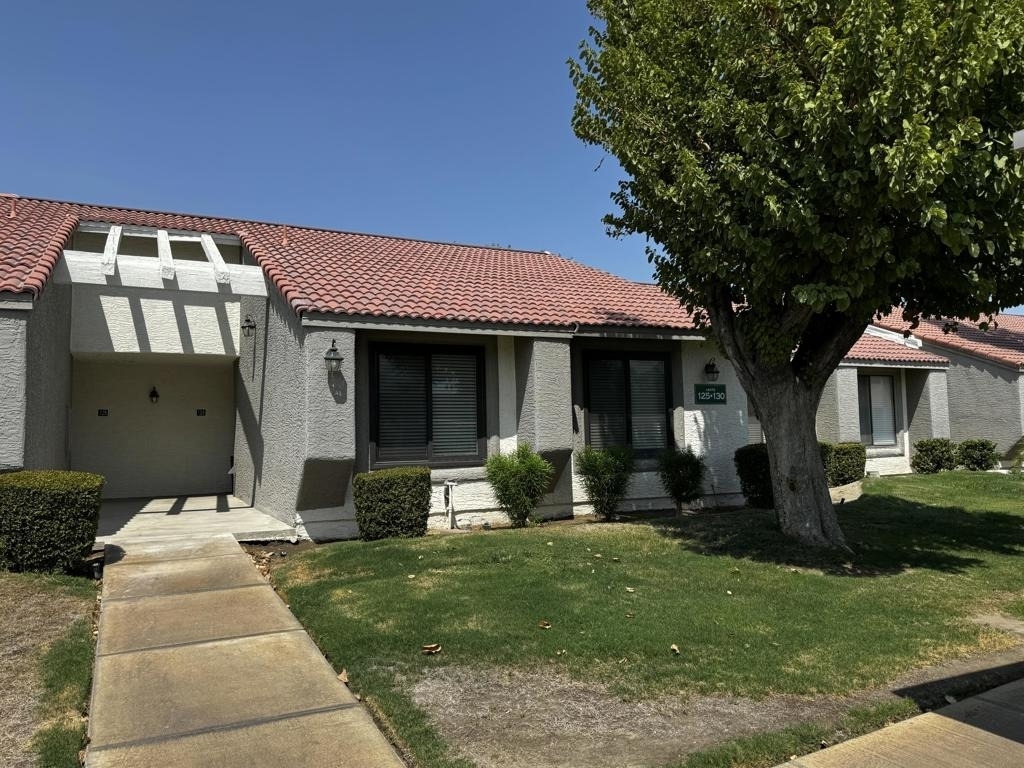 43376 Cook Street - Photo 0