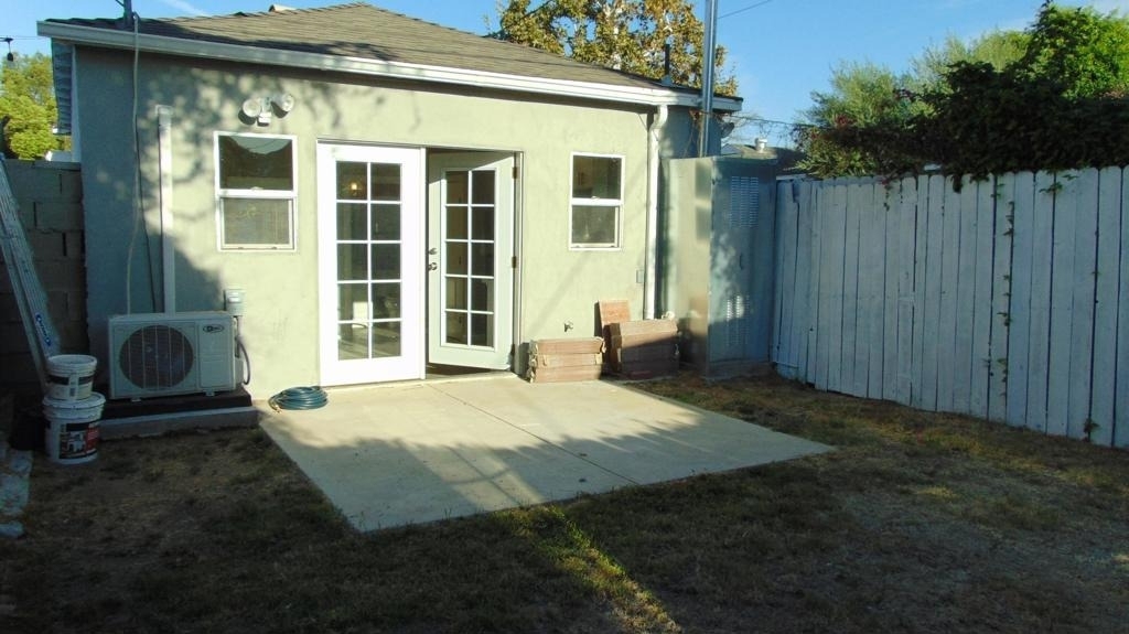 6642 Forbes Avenue - Photo 0