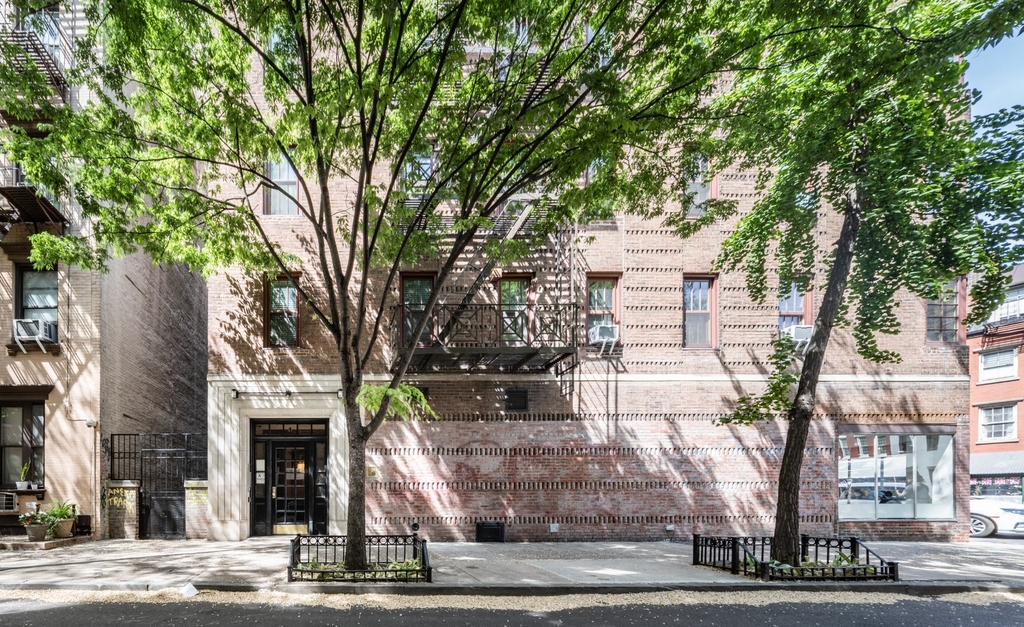 Jane Street - Photo 9