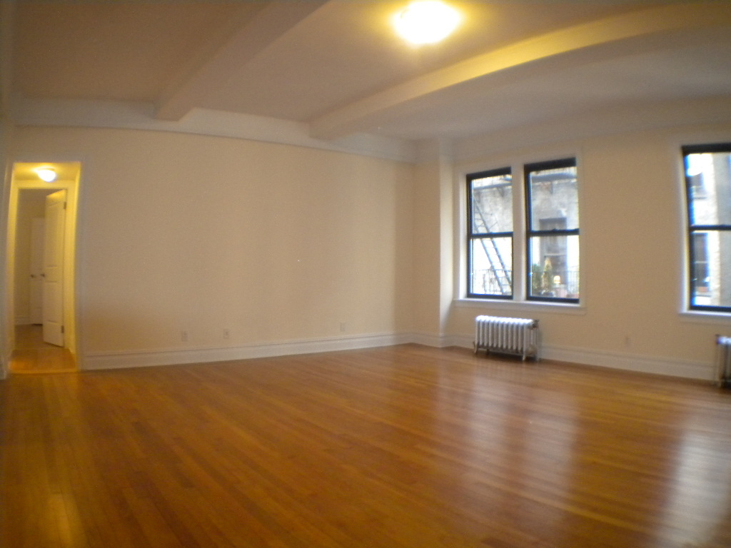 111 East 80th Street - Photo 4