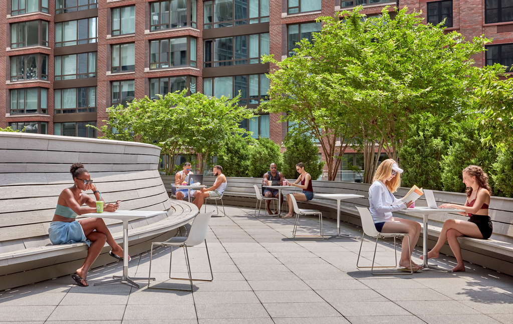 550 West 54th Street - Photo 18