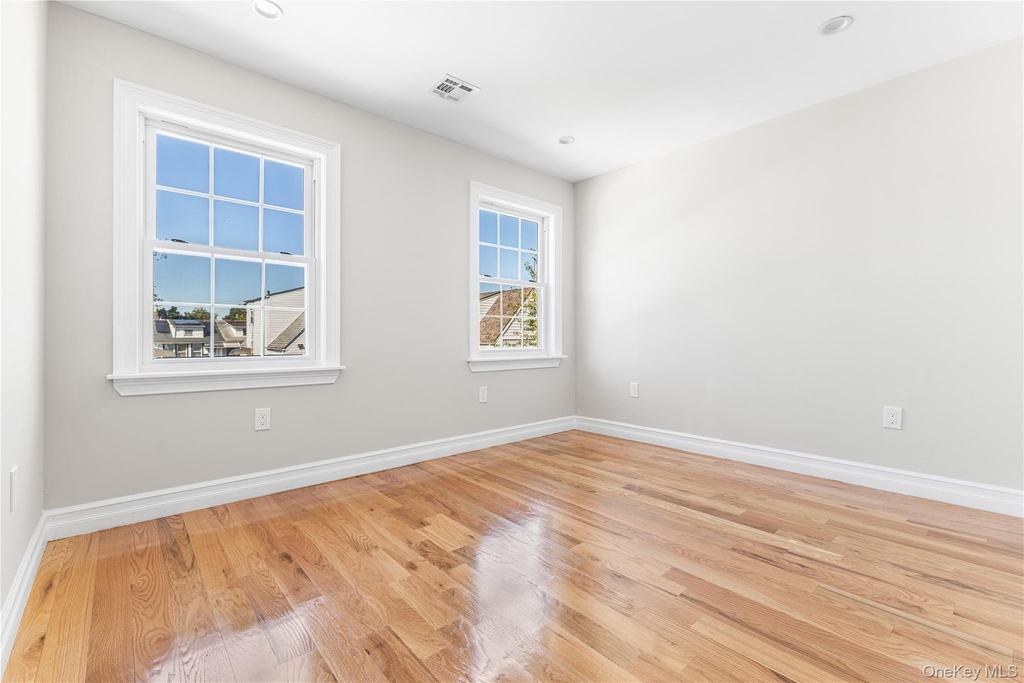 120-46 199th Street - Photo 6