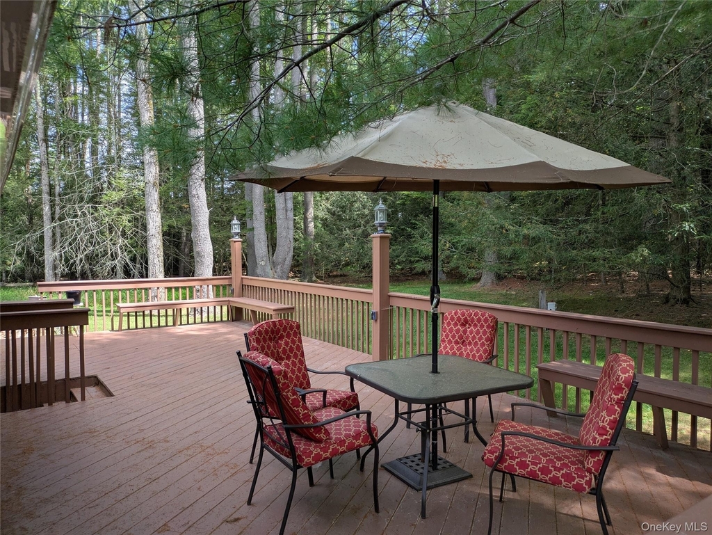 617 Katrina Falls Road - Photo 3