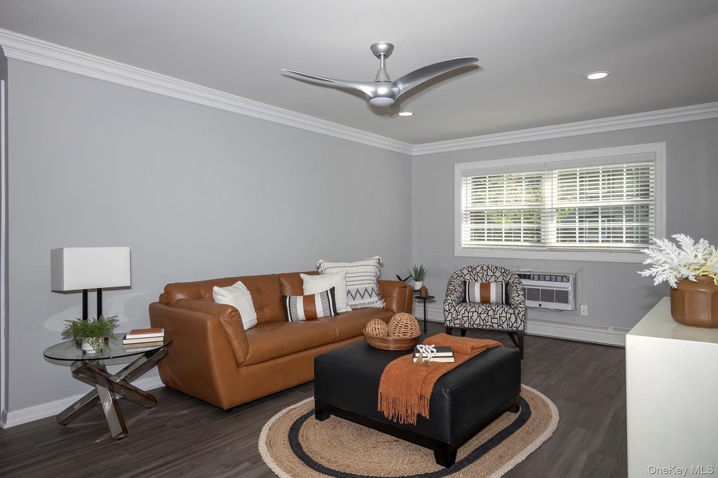 1750 W Main Street - Photo 4