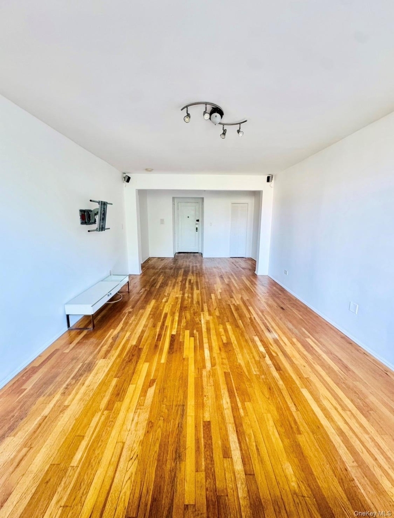 89-20 55th Avenue - Photo 24