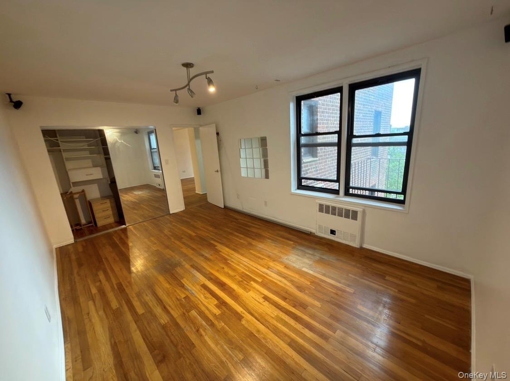 89-20 55th Avenue - Photo 20