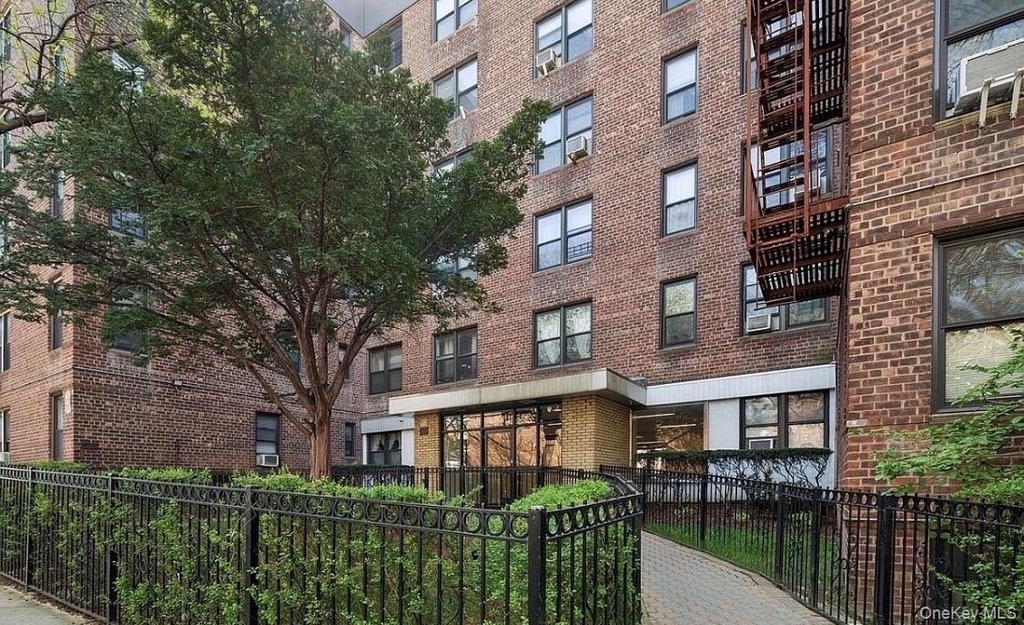 89-20 55th Avenue - Photo 27