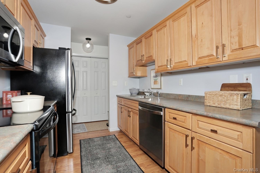 174 Sierra Vista Lane - Photo 15