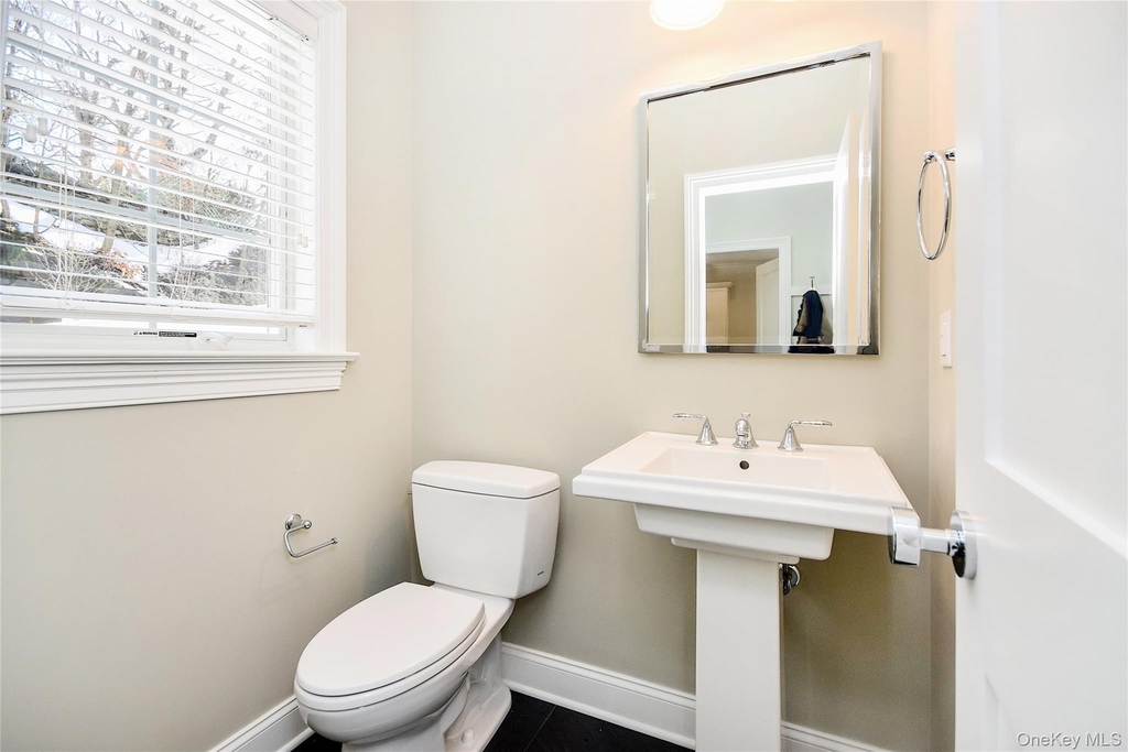 31 Cedar Place - Photo 1