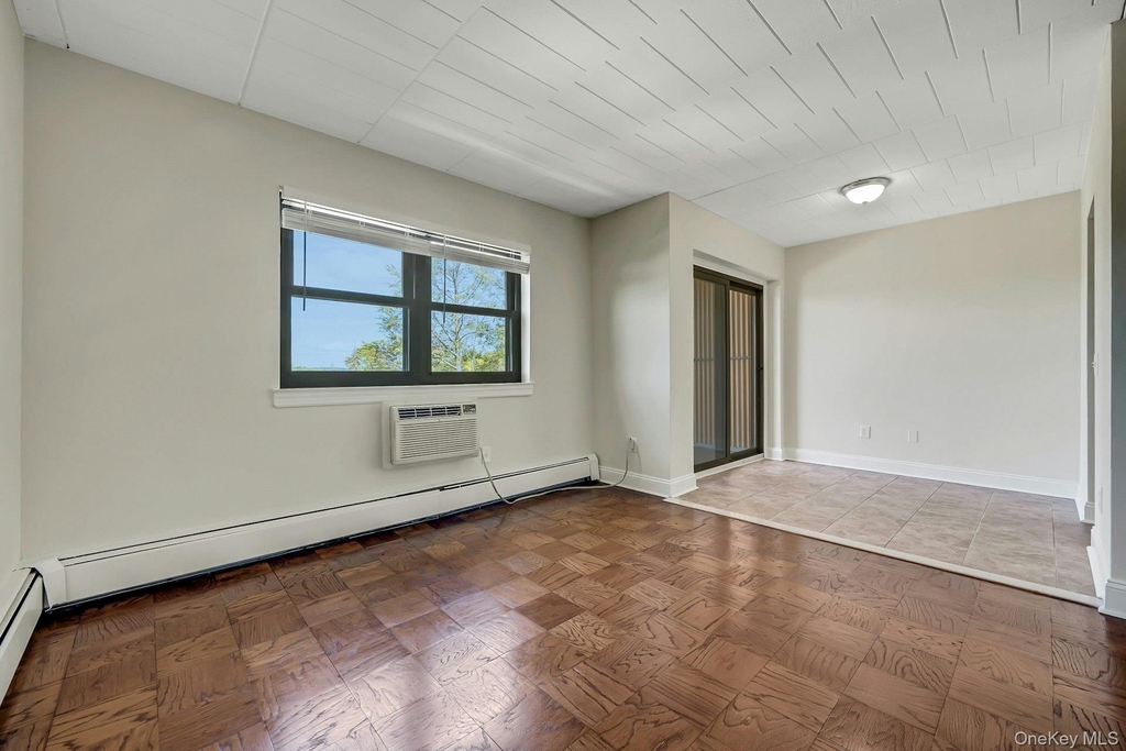 505 White Plains Road - Photo 5