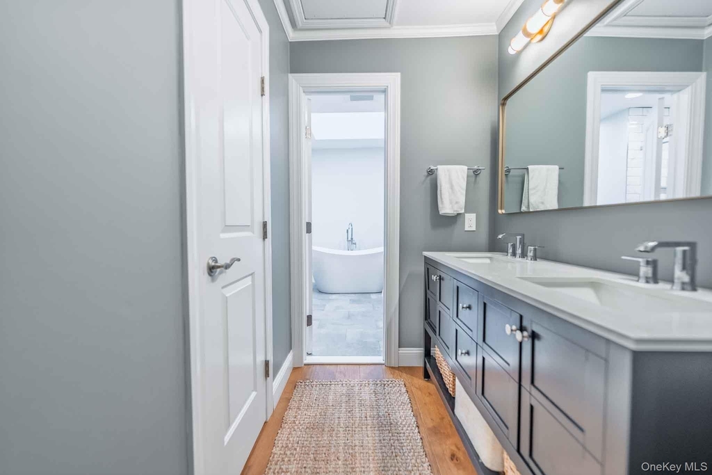 16 Pine Street - Photo 14