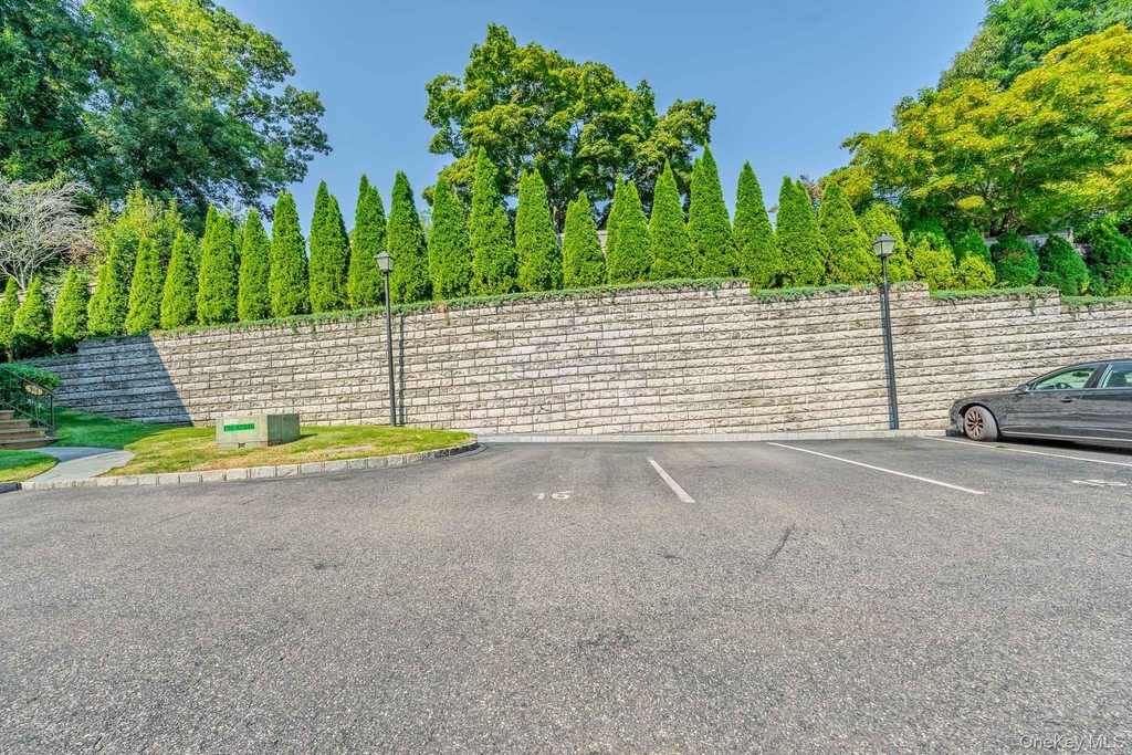 16 Pine Street - Photo 32