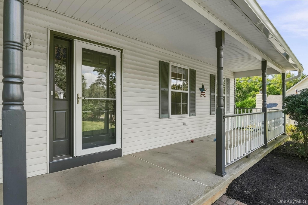 35 Cunningham - Photo 3