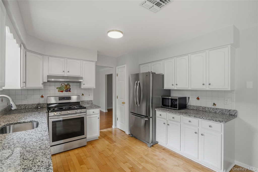 35 Cunningham - Photo 17