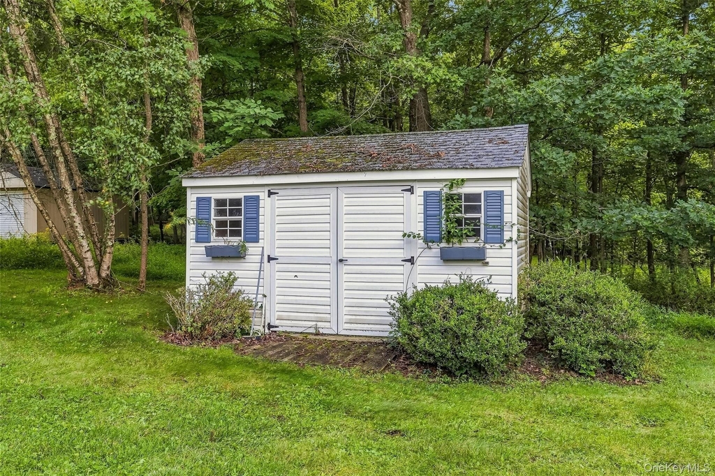 35 Cunningham - Photo 42