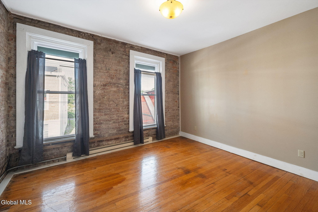 108 Division Street - Photo 3