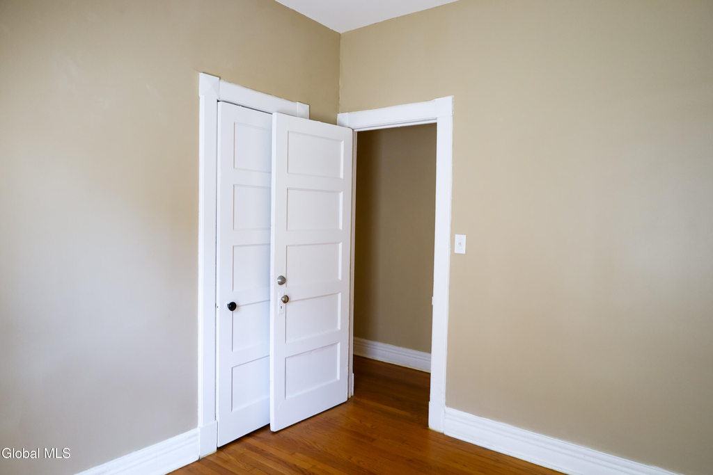475 Hamilton Street - Photo 7