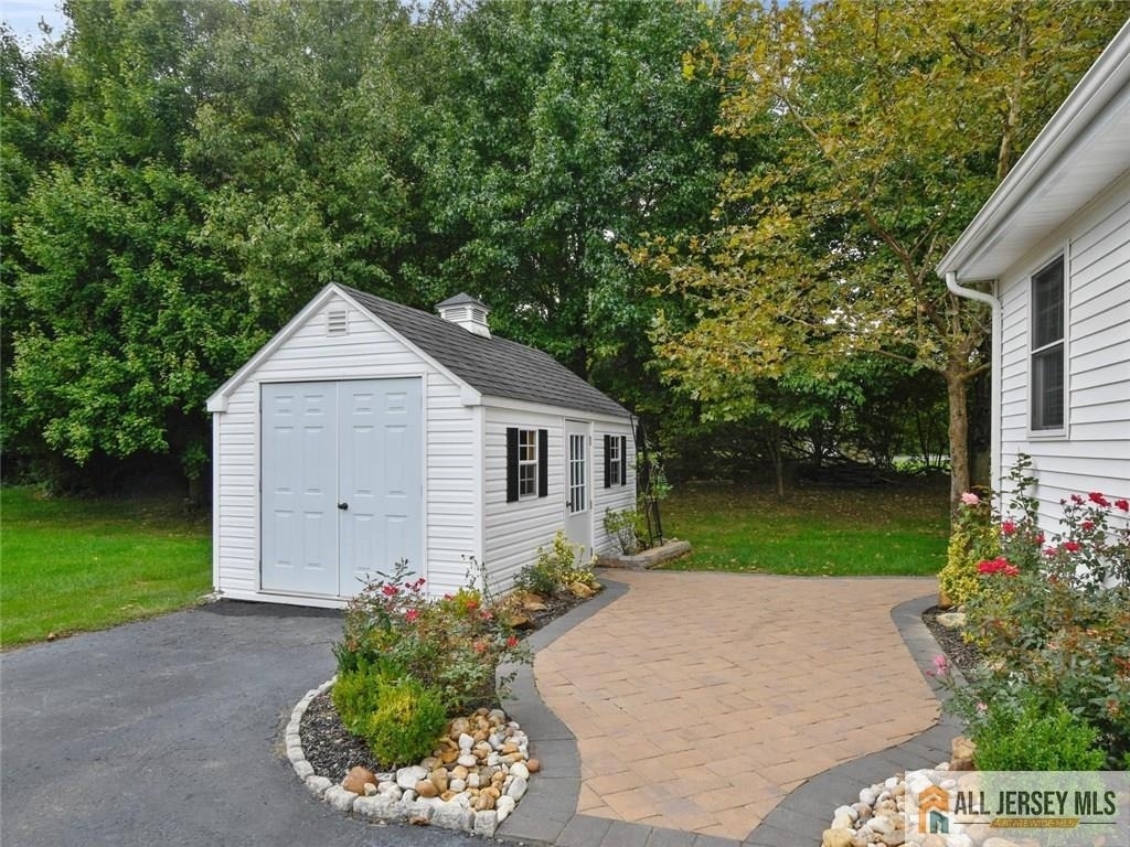 27 Bodine Drive - Photo 23