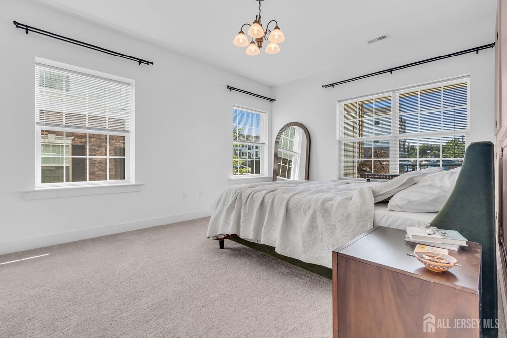 917 Vanderbergh Boulevard - Photo 14