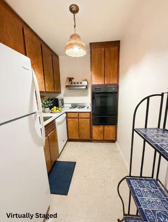555 Kappock Street - Photo 0