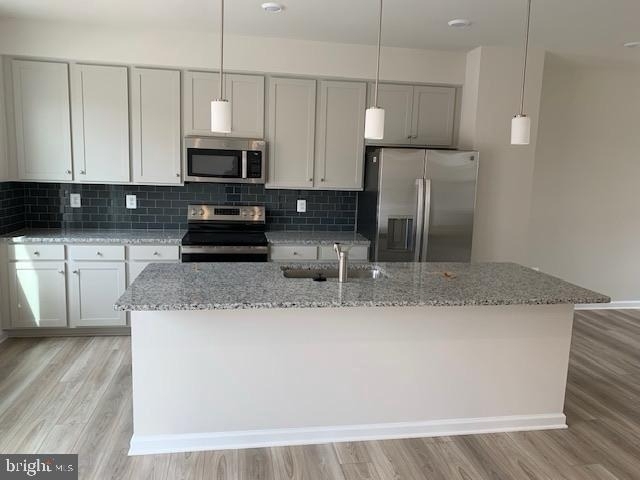 270 Swan Field Ave - Photo 1