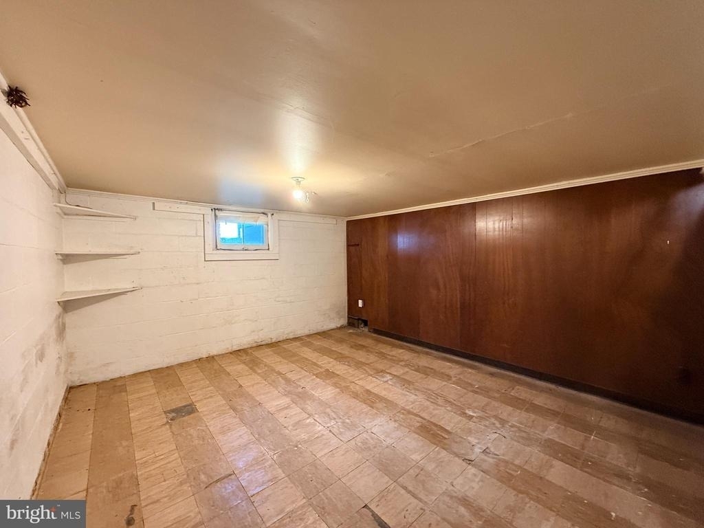 225 E 2nd Avenue - Photo 34