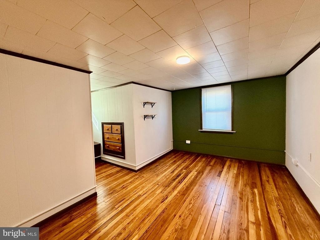 225 E 2nd Avenue - Photo 24