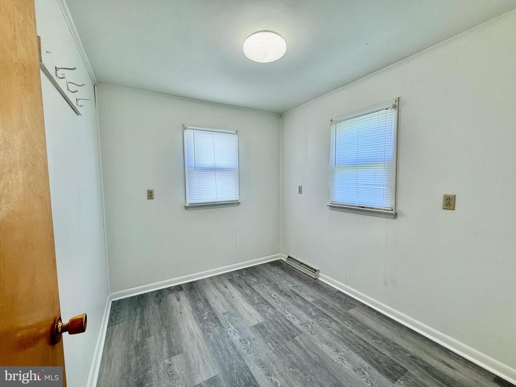 225 E 2nd Avenue - Photo 17