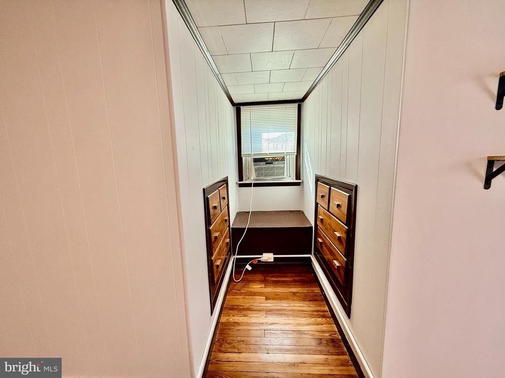 225 E 2nd Avenue - Photo 23