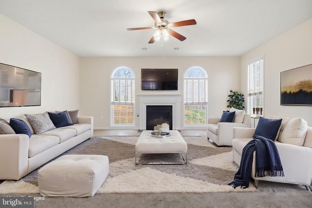 950 Grouse Pointe Drive - Photo 2