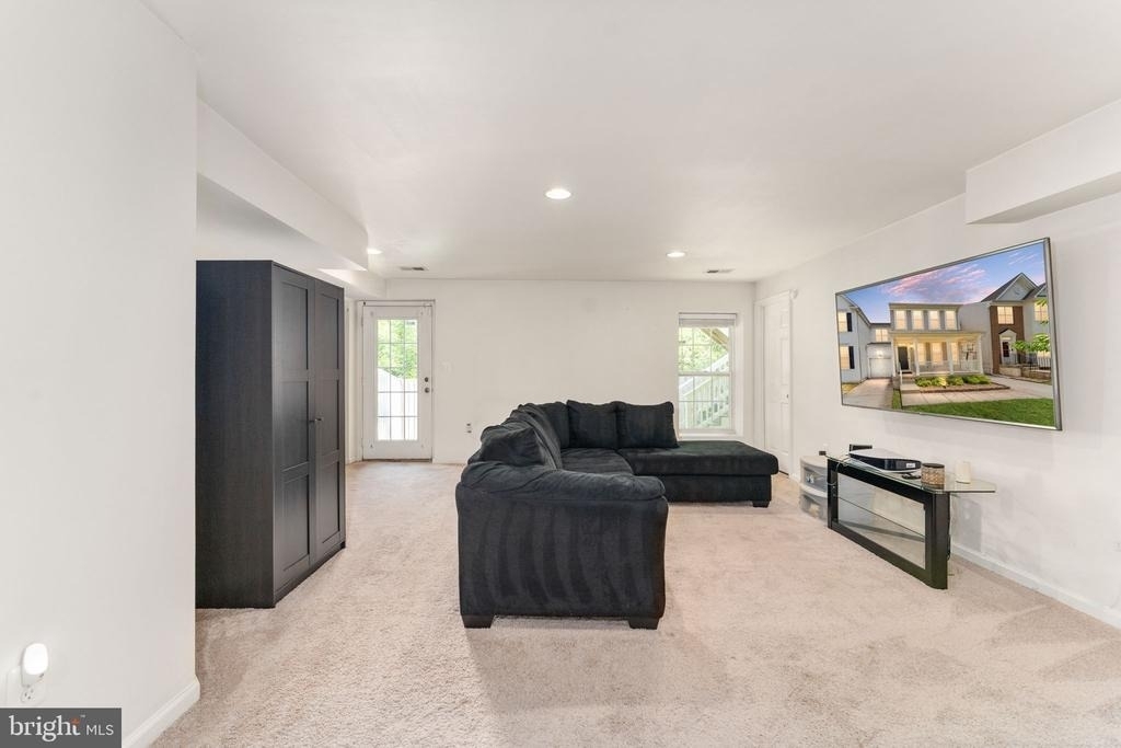 132 Executive Circle - Photo 52