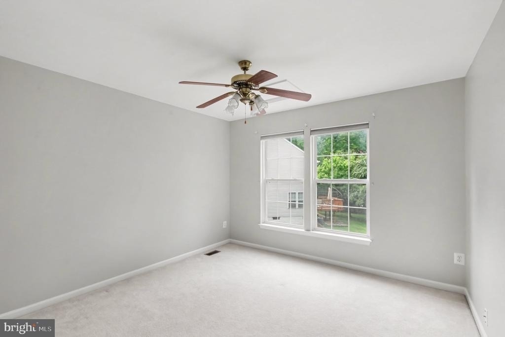 3915 Carlyle Court - Photo 22