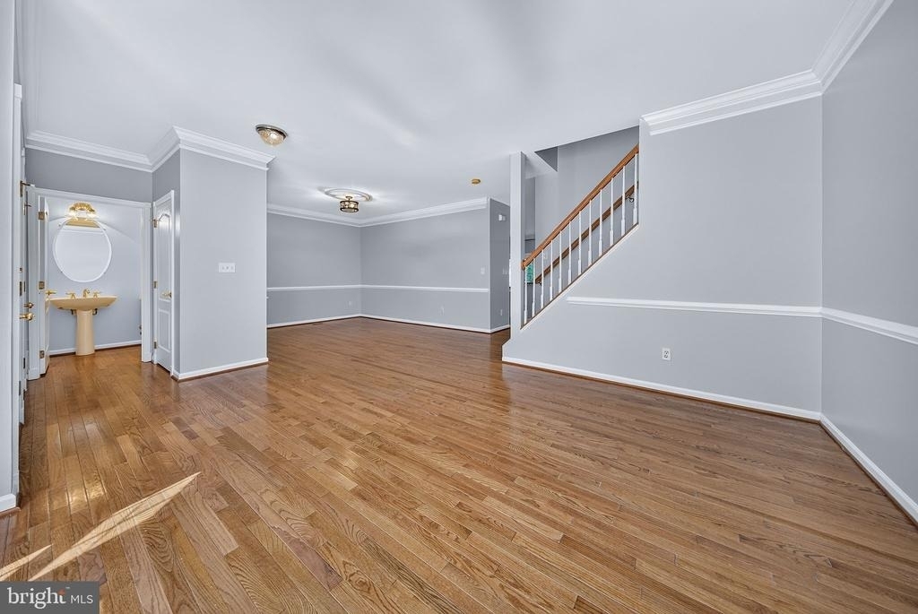 5602 Wheelwright Way - Photo 10