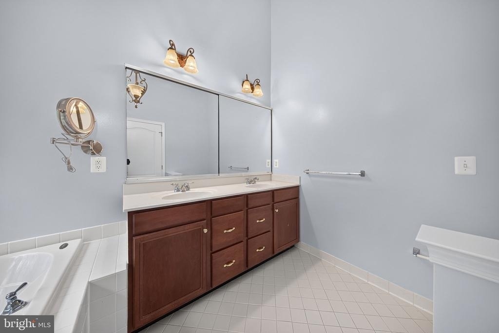 5602 Wheelwright Way - Photo 24
